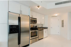 1900 N Bayshore Dr APT 3905, Miami, FL 33132, Sold 11/13/23