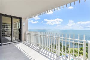 3 Grove Isle Dr C1402, Miami, FL 33133, Sold 10/31/23