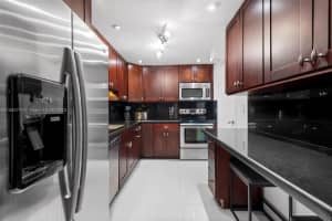 4001 S Ocean Dr #5f, Hollywood, FL 33019, Sold 04/10/24