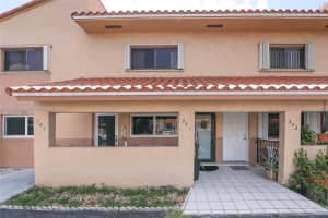 7691 W 29th Way APT 201, Hialeah, FL 33018, Sold 11/02/23