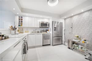 2025 Brickell Ave APT 302, Miami, FL 33129, Sold 01/26/24