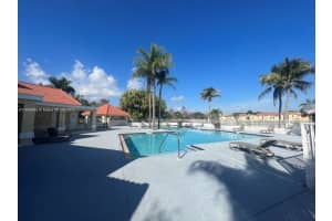 417 Vista Isles Dr APT 2327, Plantation, FL 33325, Sold 01/03/24