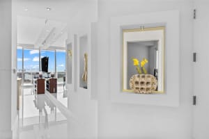 2020 N Bayshore Dr APT 3305, Miami, FL 33137, Sold 01/19/24