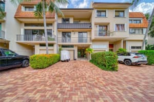 6124 Paradise Point Dr #6124, Palmetto Bay, FL 33157, Sold 02/08/24