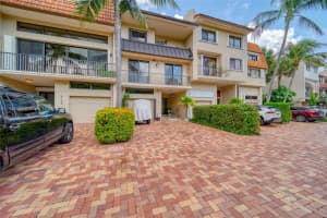 6124 Paradise Point Dr #6124, Palmetto Bay, FL 33157, Sold 02/08/24