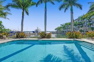 3940 N Flagler Dr APT 304, West Palm Beach, FL 33407, Sold 01/25/24