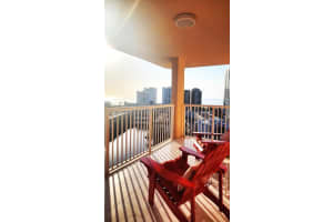 121 Golden Isles Dr, Hallandale Beach, FL 33009, Sold 12/22/23