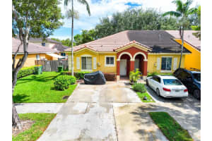 125 SW 15th Terrace, Homestead, FL 33030, Sold 11/13/23