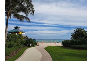 100 Bayview Dr APT 1130, Sunny Isles Beach, FL 33160, Sold 11/14/23