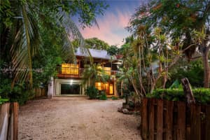 29 Tarpon Ave, Key Largo, FL 33037, Sold 01/08/24