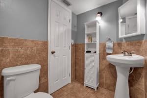 1601 NE 191st St B306, Miami, FL 33179, Sold 11/03/23