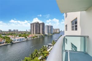 19390 Collins Ave APT 1127, Sunny Isles Beach, FL 33160, Sold 01/22/24