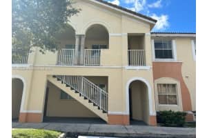 1660 SE 29th St UNIT 202, Homestead, FL 33035, Sold 02/29/24