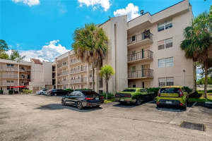 2571 Aragon Blvd APT 220, Sunrise, FL 33322, Sold 12/05/23