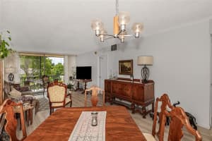2571 Aragon Blvd APT 220, Sunrise, FL 33322, Sold 12/05/23