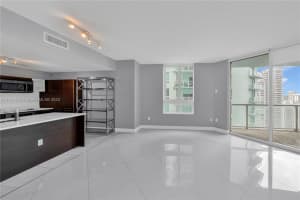 1900 N Bayshore Dr APT 3610, Miami, FL 33132, Sold 12/14/23