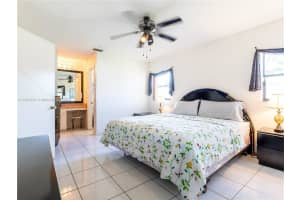 10620 NW 70th St, Tamarac, FL 33321, Sold 11/01/23