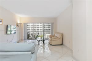 1980 S Ocean Dr #6c, Hallandale Beach, FL 33009, Sold 10/11/24