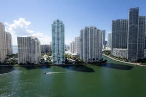 325 S Biscayne Blvd #2319, Miami, FL 33131, Sold 12/11/23