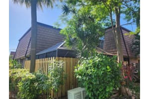 7753 Courtyard Run W, Boca Raton, FL 33433, Sold 11/17/23