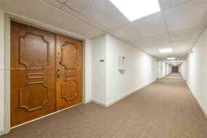 5900 SW 127th Ave APT 3122, Miami, FL 33183, Sold 12/19/23