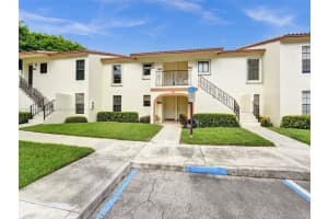 321 Olivewood Pl APT O221, Boca Raton, FL 33431, Sold 10/06/23