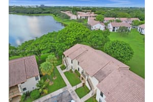 321 Olivewood Pl APT O221, Boca Raton, FL 33431, Sold 10/06/23