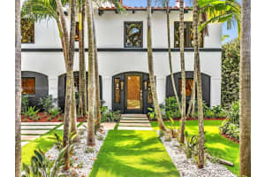 510 W 30th St, Miami Beach, FL 33140, Sold 02/05/24