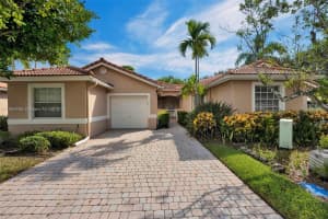 13080 NW 5th St, Pembroke Pines, FL 33028, Sold 11/03/23