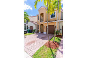 14946 SW 41st Ln, Miami, FL 33185, Sold 10/30/23