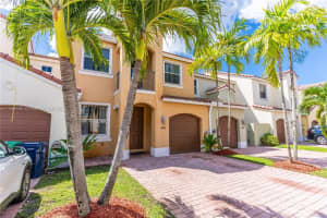 14946 SW 41st Ln, Miami, FL 33185, Sold 10/30/23