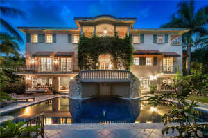 7111 Los Pinos Blvd, Coral Gables, FL 33143, Sold 05/06/24