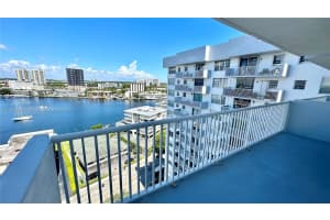 137 Golden Isles Dr APT 1510, Hallandale Beach, FL 33009, Sold 02/14/24
