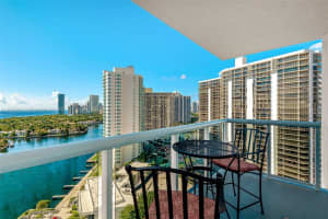 20515 E Country Club Dr APT 2048, Aventura, FL 33180, Sold 05/01/24
