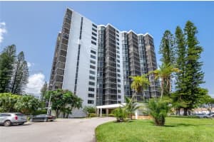 20100 W Country Club Dr APT 709, Aventura, FL 33180, Sold 02/28/24