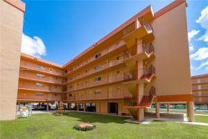 1850 W 56th St APT 2110, Hialeah, FL 33012, Sold 12/15/23