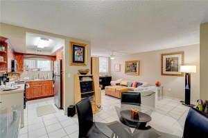 9420 W Flagler St APT 109, Miami, FL 33174, Sold 12/15/23