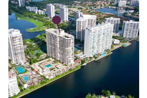 20191 E Country Club Dr APT 1107, Aventura, FL 33180, Sold 11/15/23