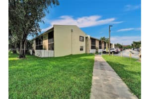 10370 SW 220th St APT 127, Cutler Bay, FL 33190, Sold 10/19/23