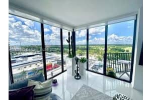 5300 Paseo Blvd #902, Doral, FL 33166, Sold 11/03/23