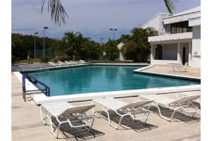 100 NW 76th Ave Apt 409-2, Plantation, FL 33324, Sold 12/28/23