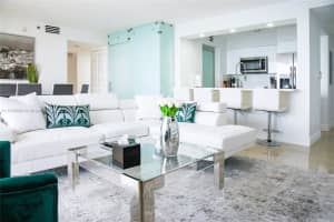 1200 Brickell Bay Dr APT 3701, Miami, FL 33131, Sold 02/14/24