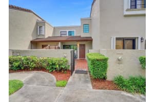 10420 SW 153rd Ct APT 6, Miami, FL 33196, Sold 12/15/23