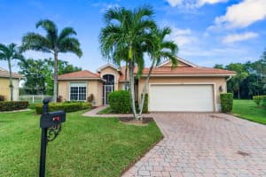 307 NW Cheshire Ln, Port St. Lucie, FL 34983, Sold 01/24/24