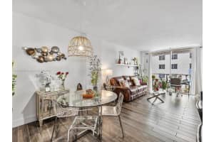 5099 NW 7th St APT 904, Miami, FL 33126, Sold 01/23/24