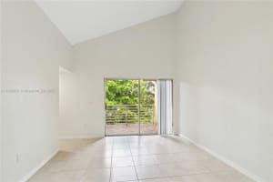 9731 Fontainebleau Blvd F309, Miami, FL 33172, Sold 11/22/23