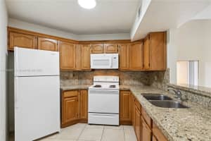 9731 Fontainebleau Blvd F309, Miami, FL 33172, Sold 11/22/23