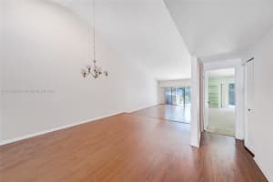 514 NE 199th Ln #4r, Miami, FL 33179, Sold 10/30/23