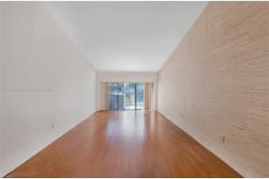 514 NE 199th Ln #4r, Miami, FL 33179, Sold 10/30/23