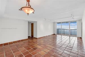2655 Collins Ave, Miami Beach, FL 33140, Sold 12/20/23